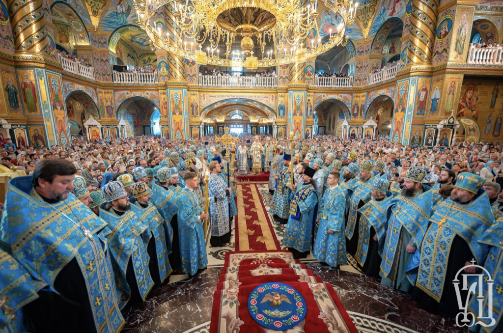 1F0D3952-1FB0-443C-9DF2-3744ECF1D0F4