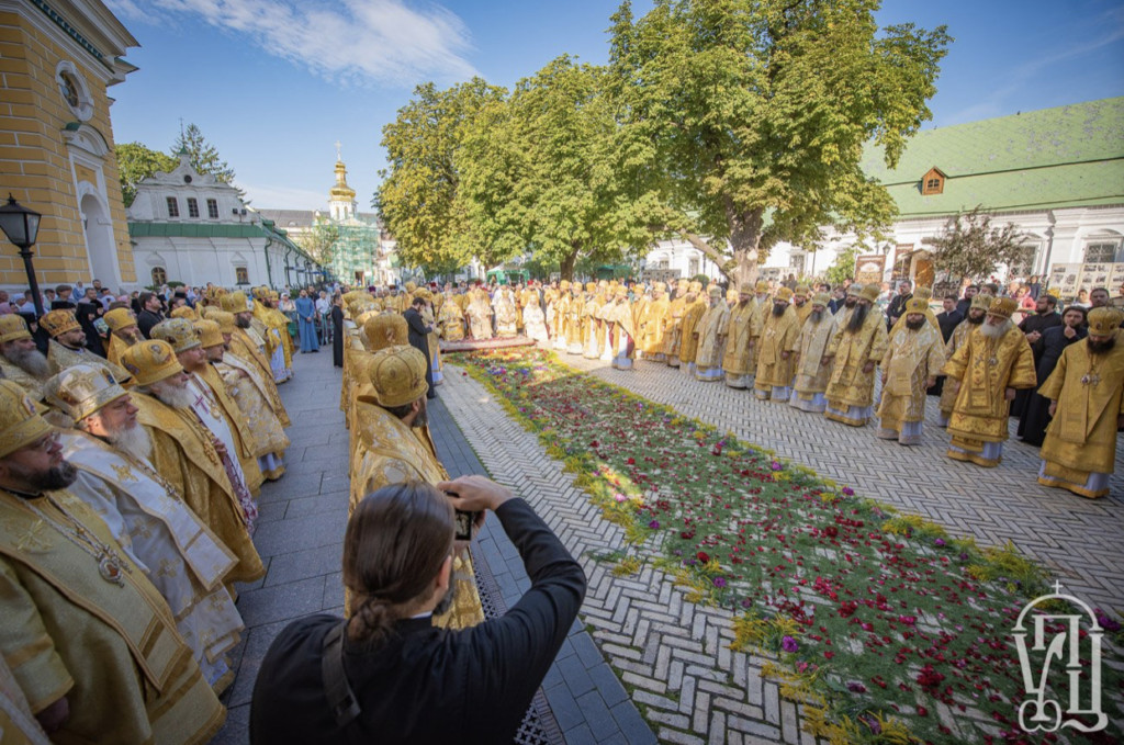 8A9350EE-CACC-450E-A690-A23B3E80A00A