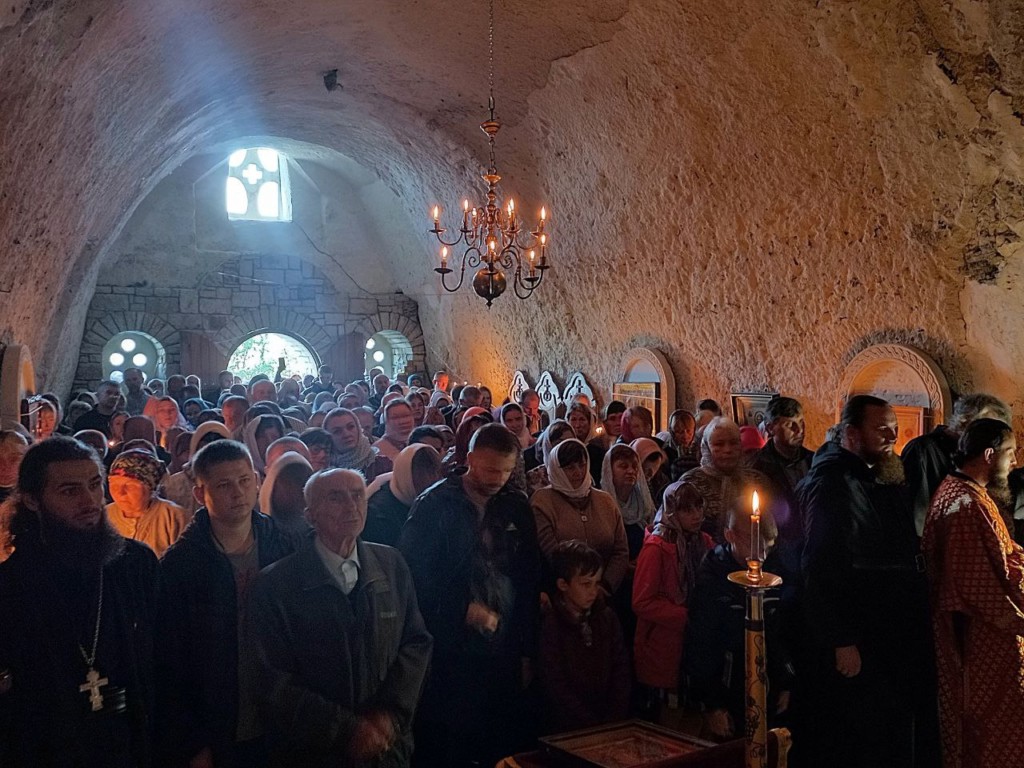 4D075F27-3056-476D-ABCF-FB8500AA5BC0