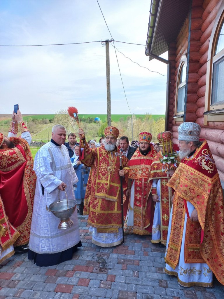 CE0C25A0-822C-4D9E-917C-0BD905758E3F